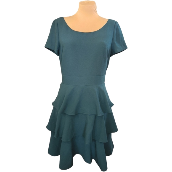 ELIZA J. Forest Green Tiered Ruffle Dress - Size 14 - Picture 3 of 13